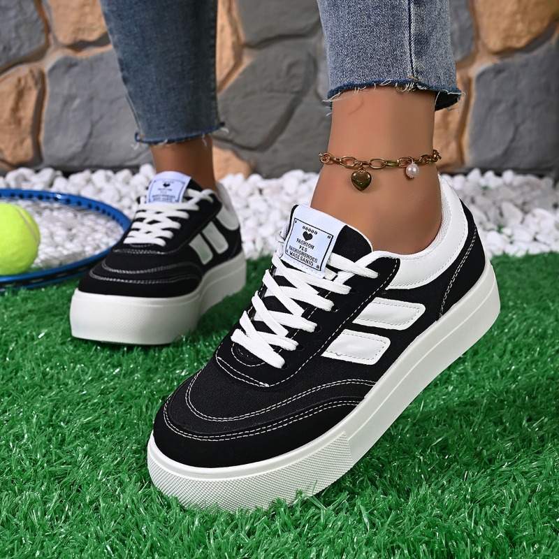 Vans Shoes Old Skool - أحذية نسائية جديدة تمامًا من القماش