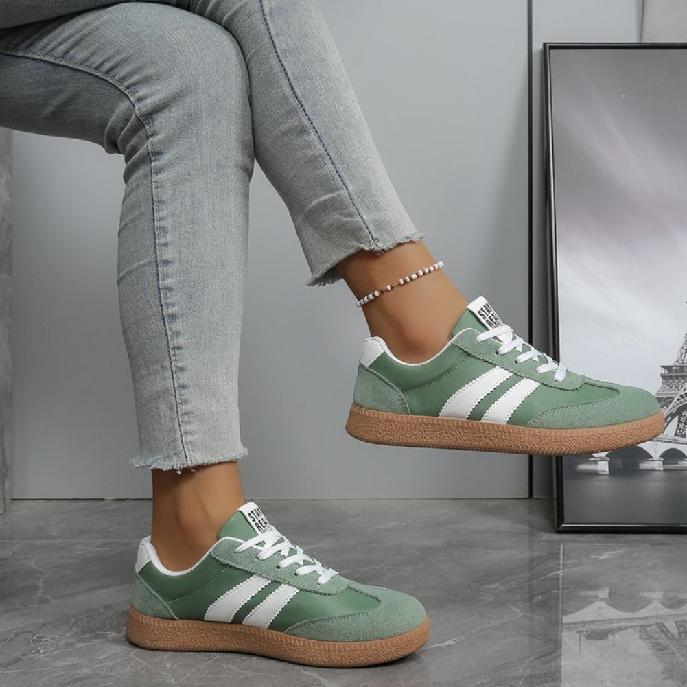 أحذية رياضية خفيفة الوزن ومريح - مراجعة Vans Shoes Old Skool وسعره
