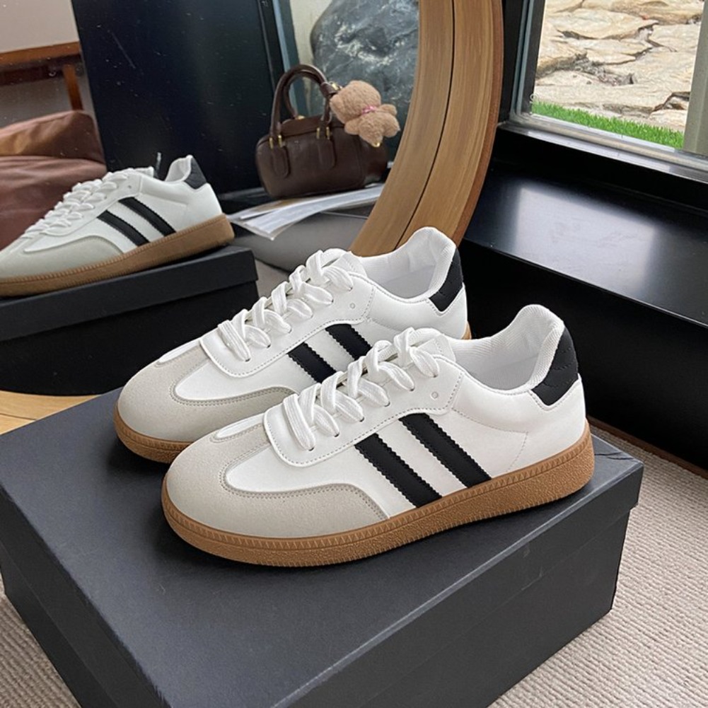 أحذية رياضية نسائية أنيقة للتن - مراجعة Vans Shoes Old Skool وسعره