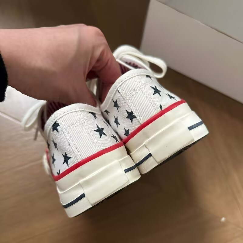 أحذية قماشية كاجوال منخفضة الا - مراجعة Vans Shoes Old Skool وسعره